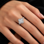 Bague success